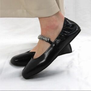 SEYCHELLES FAR TOO KIND LEATHER FLATS - BLACK